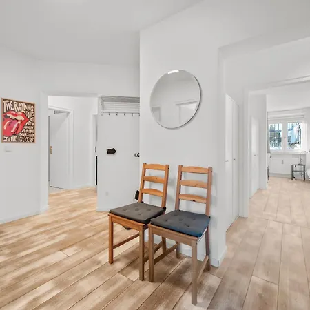 Apartment 8 Min Per U-bahn Zum Marienplatz - 120 Qm Schwabing - 3 Sz - 2 Baeder - 9 Personen Munich